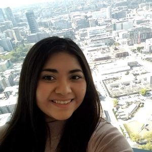 Meet your Posher, Jasmin